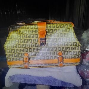 Fendi purse